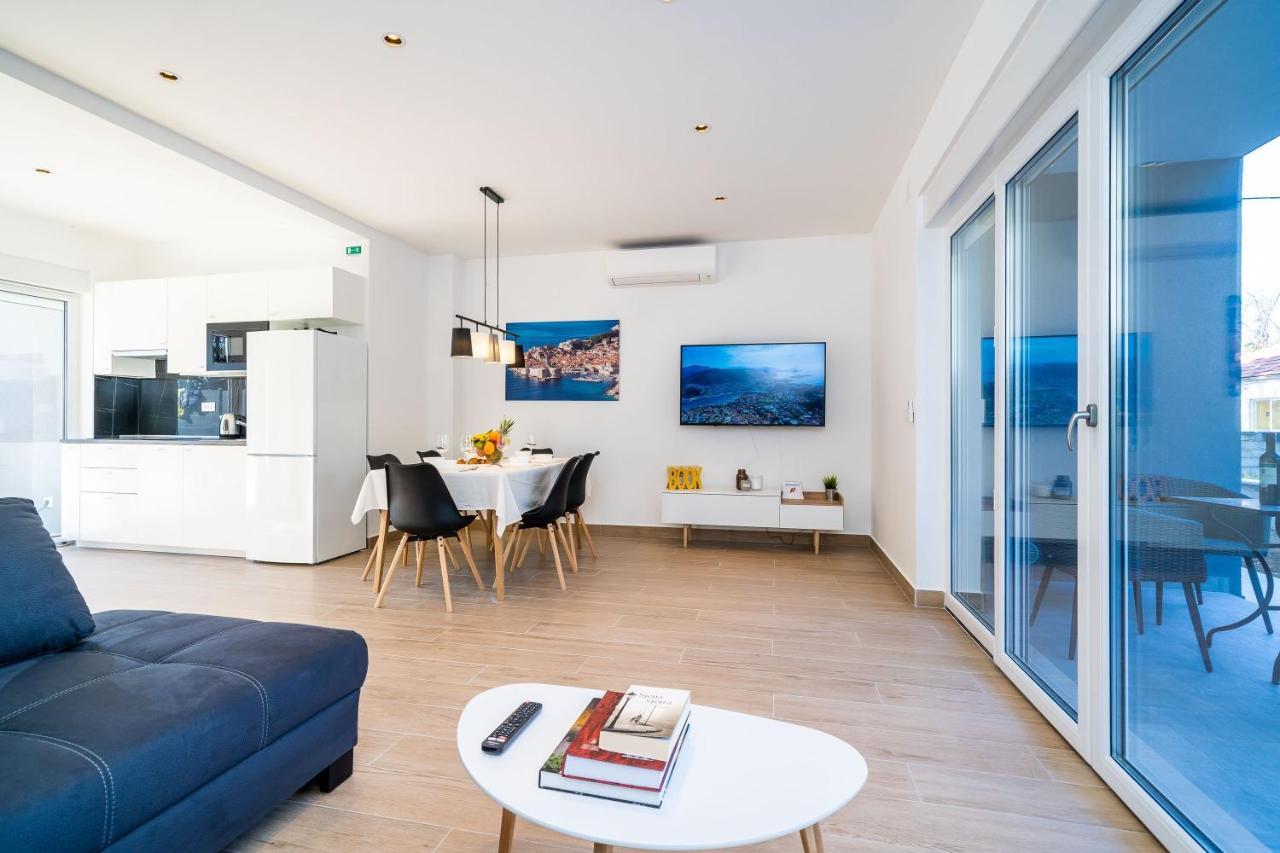 Apartment 'Holiday Above Dubrovnik' Exterior photo